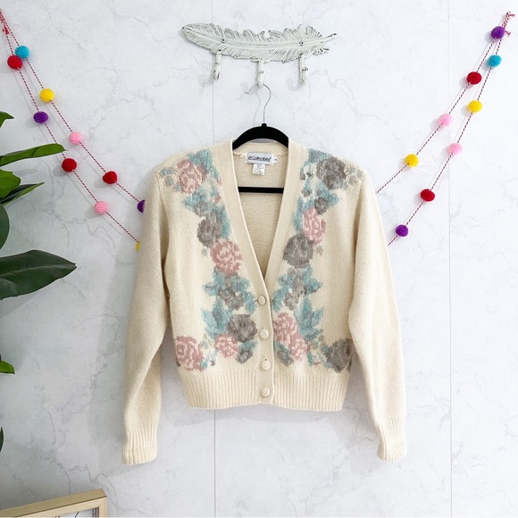 Vintage Sweaters - Vintage JH Collectibles SMALL Cottagecore Angora Lambswool Cardigan Sweater